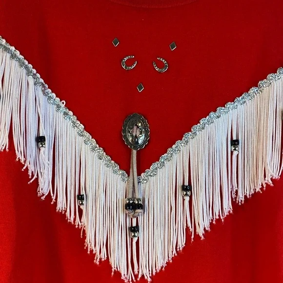 Red Fringe Embellished Short Sleeve Tee 80s - Picture 3 of 5